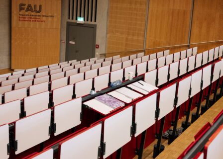 Zum Artikel "Lehrveranstaltungen im Wintersemester 2025/2026"